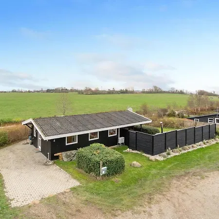 Tatil Evi Stunning In With Kitchen Rønde