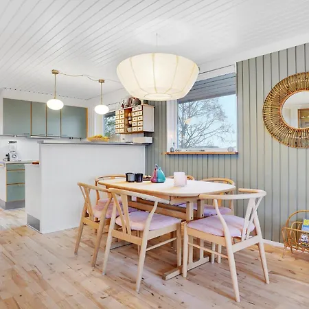 Stunning In With Kitchen Tatil Evi *
